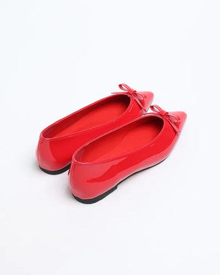 Enamel stiletto heel ribbon flat shoes