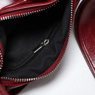 Zipper detail shoulder bag