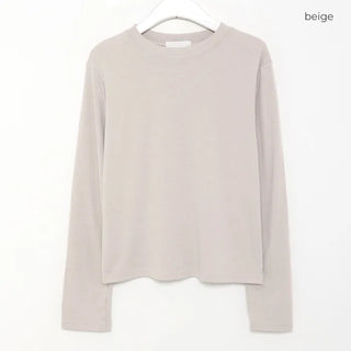Soft basic long-sleeved T-shirt