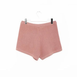 Knit shorts with elastic waistband