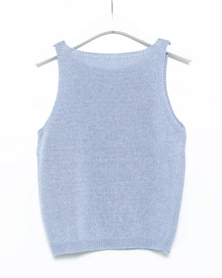 Summer knit sleeveless top