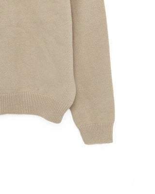 Simple round-neck knit