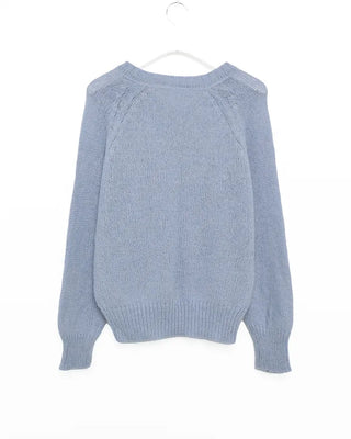 V-neck loose-fit knit