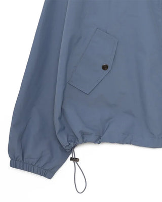 Monohooded windbreaker