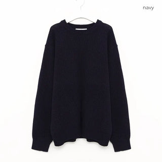 Oversized round knit
