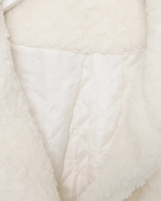 Loose-fitting colored fur jacket