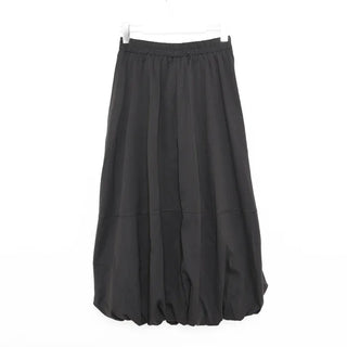 Balloon Fit Suede Long Skirt