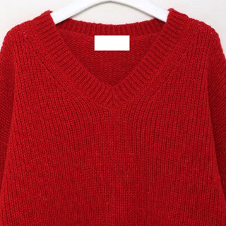 V-neck oversized knit