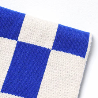 Border check scarf