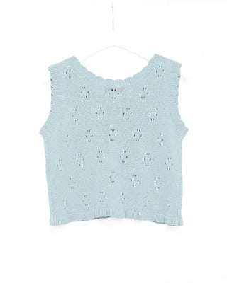 Frilled punching vest