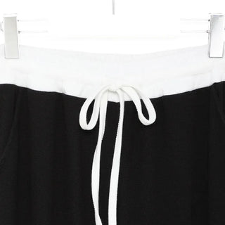 Two-tone sweatpants
