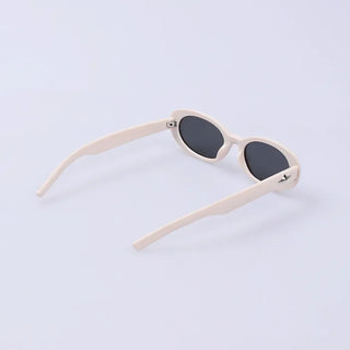 Mini oval sunglasses
