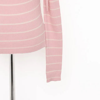 Shoulder ribbon striped knit
