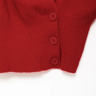 String Button Knit