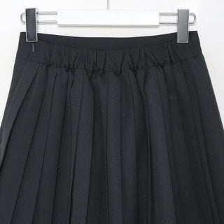 Pleated elastic waist medium skirt