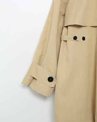 Loose-fit cape short trench coat
