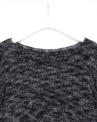 Round neck loose fit knit