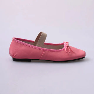 Ribbon Pointed Flat Shoes