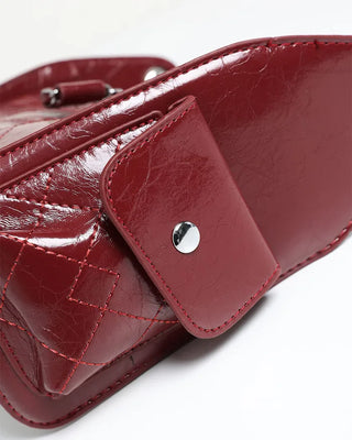 Square chain shoulder bag