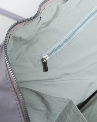 Purple pocket shoulder bag
