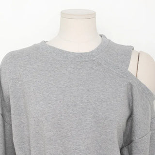 One-off shoulder cropped sweatshirt