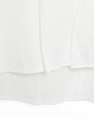Collarless tie blouse