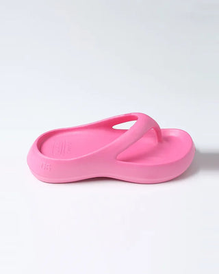 Voluminous thong sandals