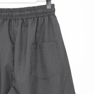 Elastic waist half slacks