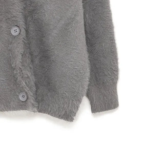 Oversized V-neck cardigan