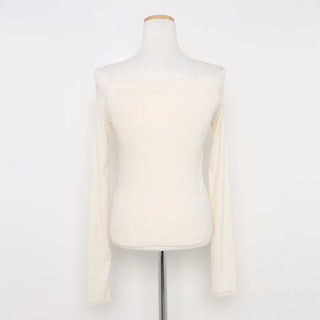 Slim-fit off-shoulder t-shirt