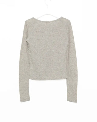 Round neck button long sleeve T-shirt