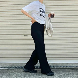 Pleated semi-bootcut pants