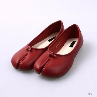 Tabi flat shoes