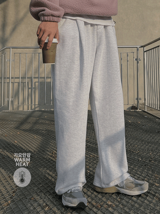 Market Fleece-lined Wide Pintuck Training Pants