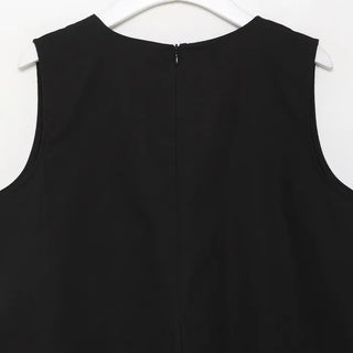 A-line round midi dress