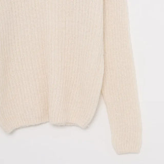 Ribbed long-sleeve wool knit