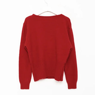 String Button Knit