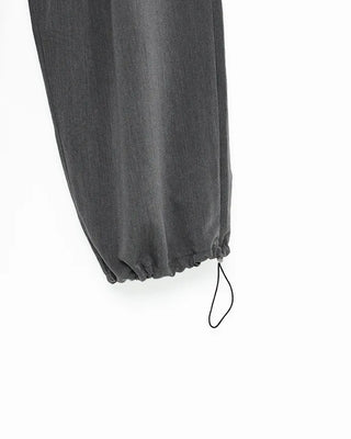 Pleated wide-leg fit pants