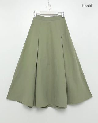Two-pleated long skirt