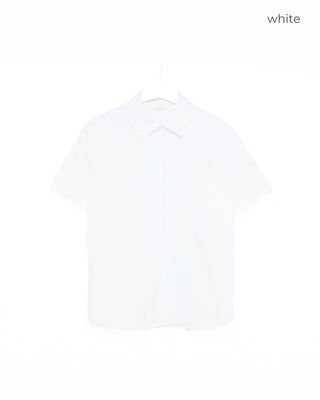 Simple short-sleeved shirt