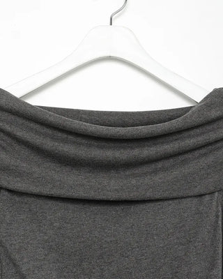 Tie-set off-shoulder T-shirt
