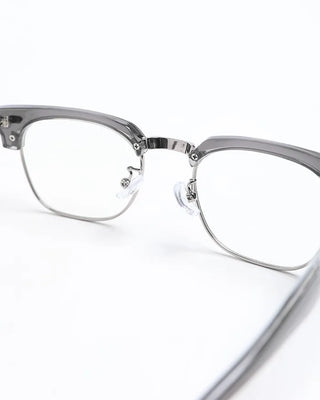 Classic rimless glasses