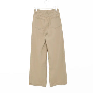 Tucked wide-leg pants