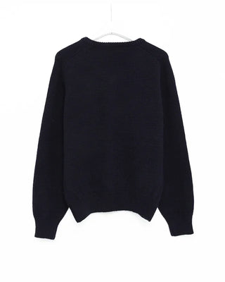 V-neck raglan shoulder knit sweater