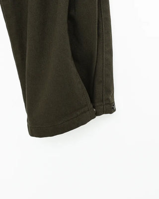 Side pintuck wide pants