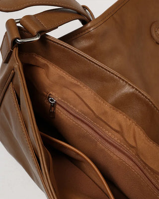Simple leather crossbody bag