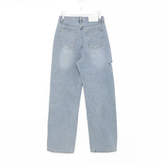 Side-slit vintage denim pants
