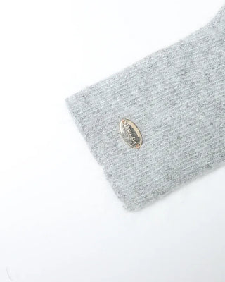 Angora colored gloves