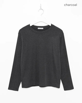 Simple round long T-shirt