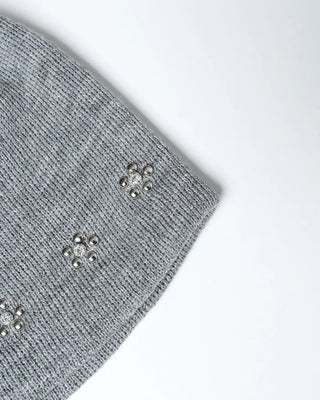 Cubic stud flower vinyl